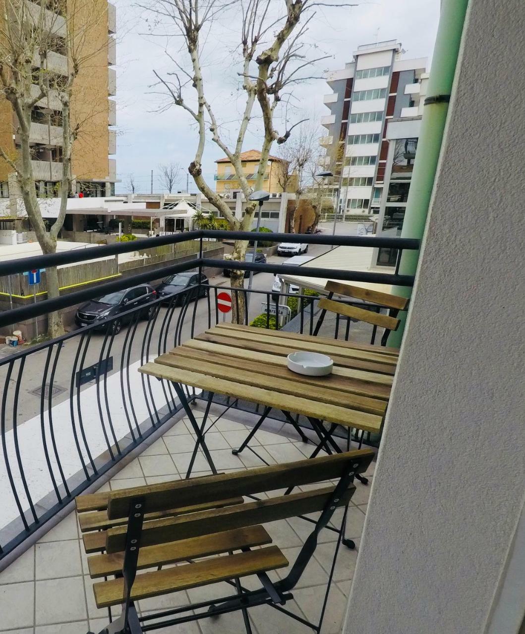 Alevon Hotel ريميني المظهر الخارجي الصورة